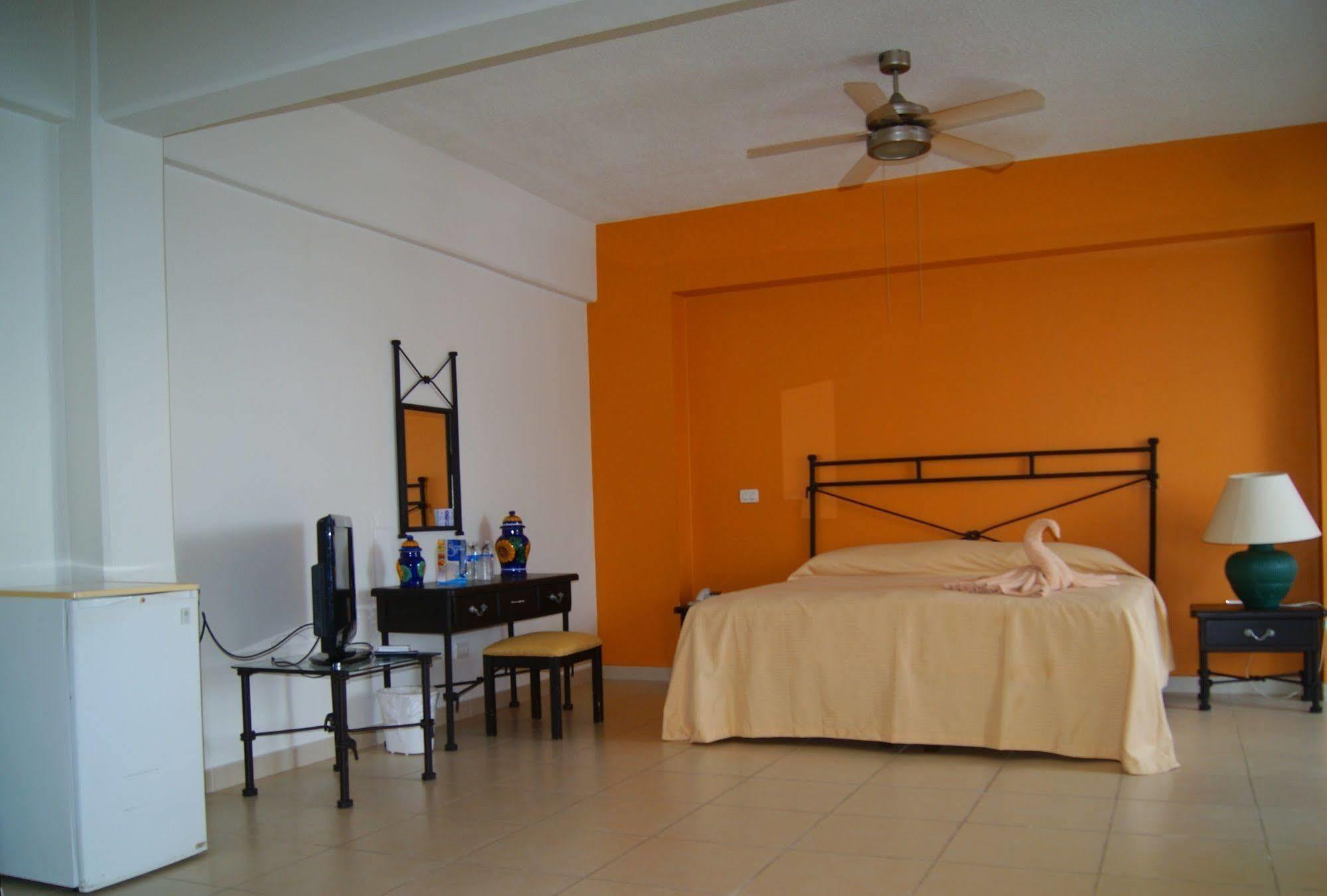 Hotel Miraflores Villahermosa Exteriör bild